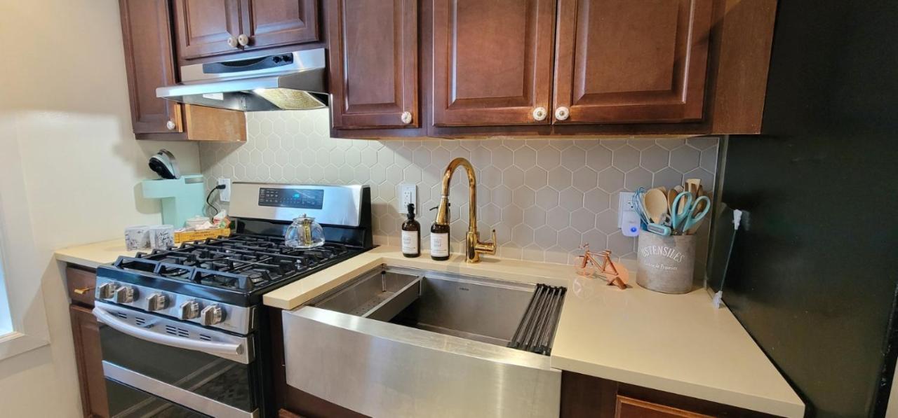 Appartamento Luxe Brooklyn Getaway New York Esterno foto